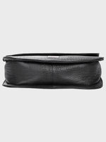 Genuine Leather , Women Trendy Front Magnet Closure , Croco Embossed Leather Bag